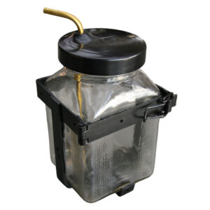 Ruitensproeier reservoir in glas